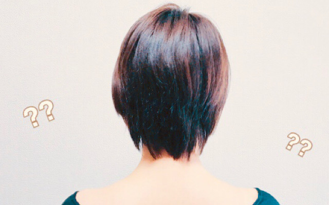 背中ニキビで悩む女性の画像画像